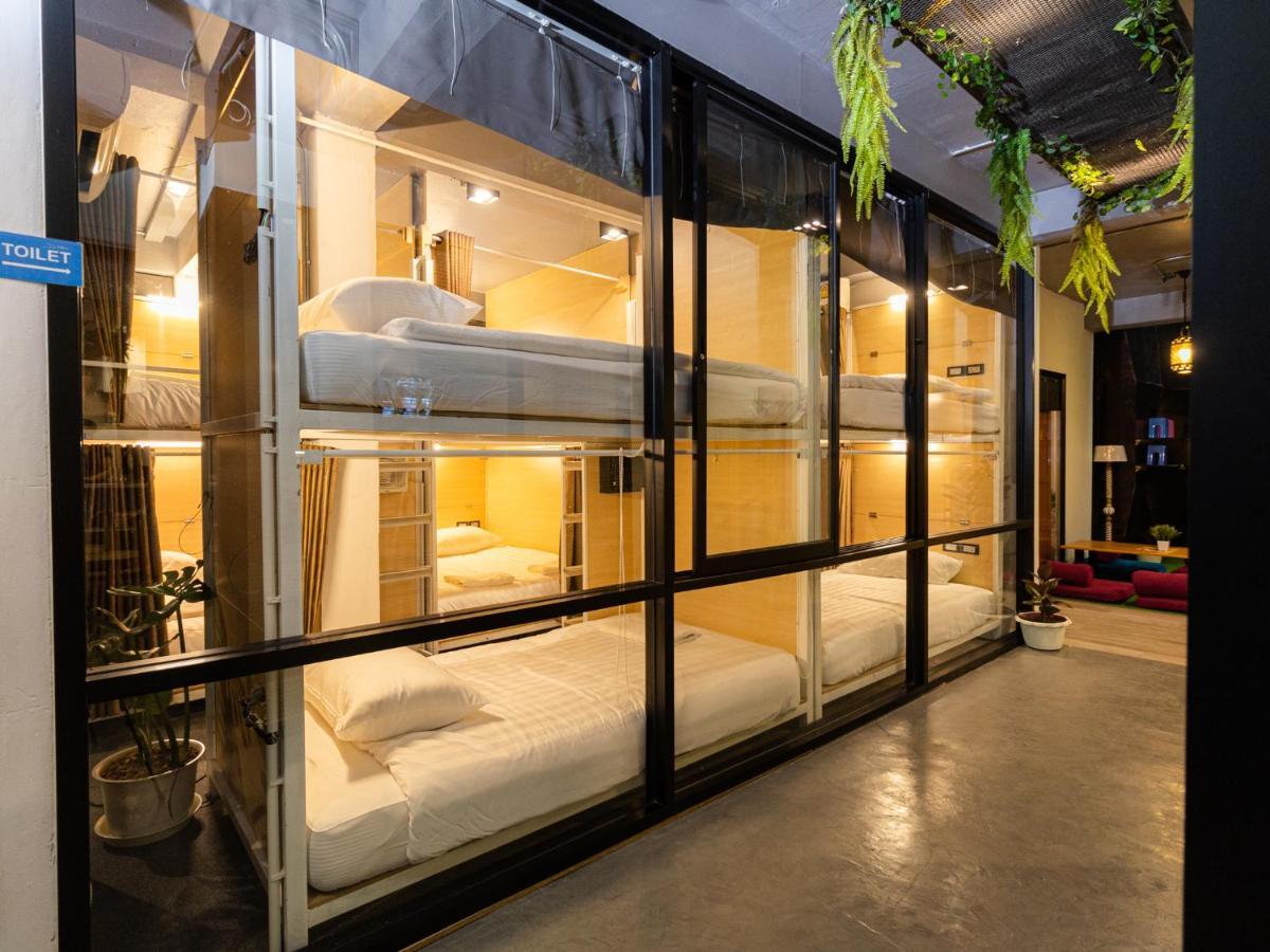 Khao San Social Capsule Hostel Bangkok Dış mekan fotoğraf