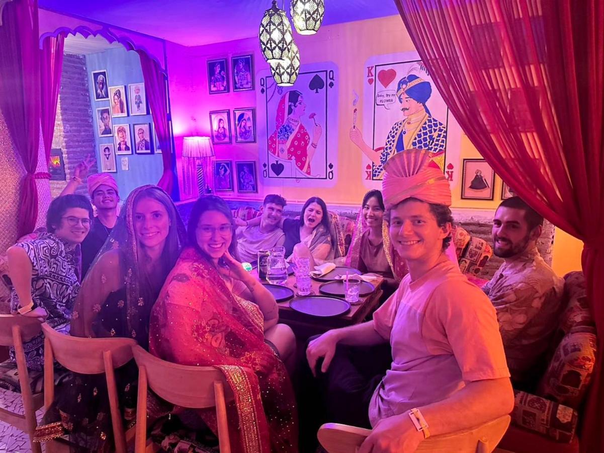 Khao San Social Capsule Hostel Bangkok Dış mekan fotoğraf